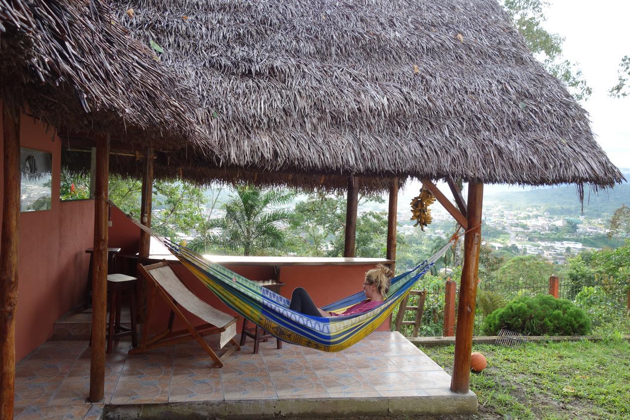 Hostal Tena Naui Exterior photo